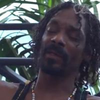 Snoop Dogg se transforme en Snoop Lion et arrête le rap pour le reggae !