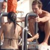 Matthew McConaughey et Camila Alves sur le bateau du Cirque du soleil à Ibiza. Le 10 août 2012.