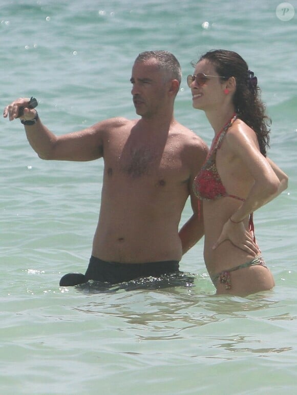 Eros Ramazzotti et sa chérie Marica en vacances à Miami le 13 août 2012