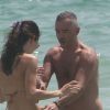 Très amoureux, Eros Ramazzotti et sa chérie Marica en vacances à Miami le 13 août 2012