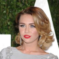 Miley Cyrus change de look : Retour sur ses transformations capillaires