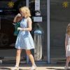La chanteuse Geri Halliwell et sa fille Bluebell Madonna en visite dans la ville de Grasse, le 20 août 2012.