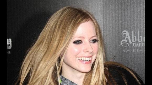 Avril Lavigne s'est fiancée !