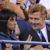 Alec Baldwin et sa femme Hilaria Thomas à l'USTA Billie Jean King National Tennis Center le 27 août 2012 lors de la première journée de l'US Open