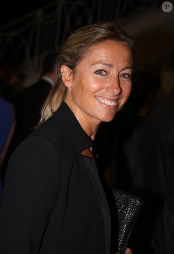 Anne-Sophie Lapix pour la remise du 11e Prix du roman Fnac, au Théâtre Marigny, le 28 août 2012.
