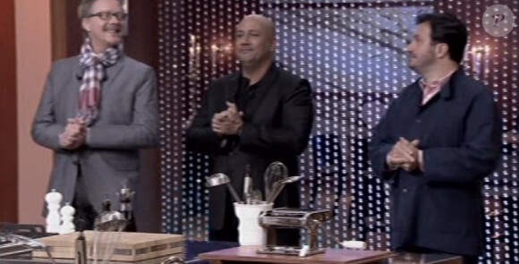 Sébastien Demorand, Frédéric Anton et Yves Camdeborde dans Masterchef 3 sur TF1 jeudi 30 août 2012