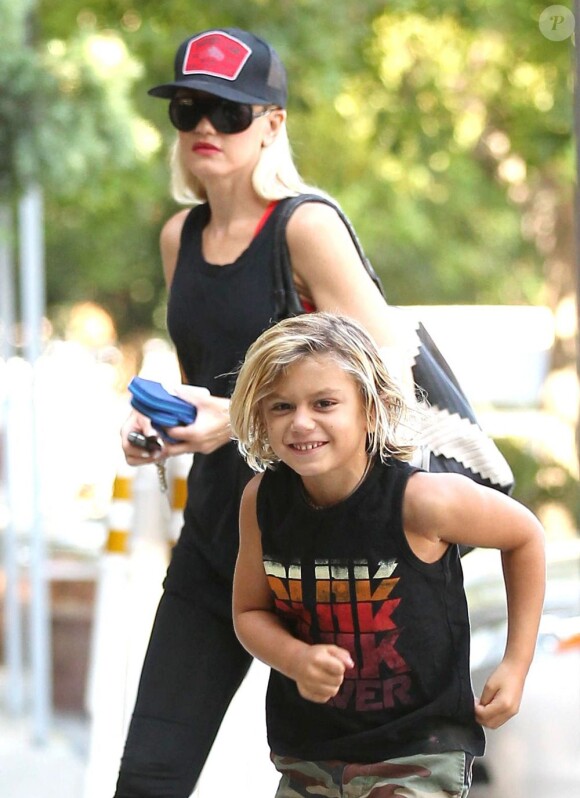 Gwen Stefani et son fils Kingston dans le quartier de Sherman Oaks à Los Angeles. Le 30 août 2012.