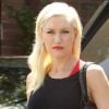 Exclu - Gwen Stefani, en débardeur, legging et tongs dans le quartier de Sherman Oaks à Los Angeles. Le 30 août 2012.