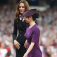 La duchesse de Cambridge, Kate Middleton remettait la médaille d'or au Britannique Aled Davies, nouveau champion olympique du lancer du disque le 2 septembre 2012 lors des Jeux paralympiques de Londres