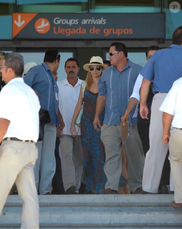 Nicole Richie à son arrivée au Mexique pour le mariage de Meredith O'Sullivan, 1er septembre 2012.