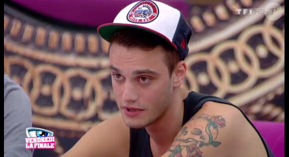 Julien dans la quotidienne de Secret Story 6 le mardi 4 septembre 2012 sur TF1