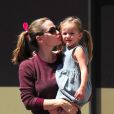 Jennifer Garner et sa fille Seraphina, toujours aussi adorable, à Los Angeles, le 4 août 2012