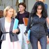 Les ministres déléguées Hélène Conway-Mouret et Yamina Benguigui quittent le Palais de l'Élysée à l'issue du Conseil des Ministres hebdomadaire. Paris, le 5 septembre 2012.
