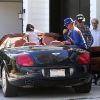 En famille, Johnny Hallyday rentre à la maison le 7 septembre avec sa femme Laeticia et leurs filles Jade et Joy, à Pacific Palisades, Los Angeles
