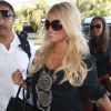 JESSICA SIMPSON, SON FIANCE ERIC JOHNSON ET LEUR FILLE MAXWELL A L'AEROPORT DE LOS ANGELES, LE 9 SEPTEMBRE 2012. ILS VONT PRENDRE UN VOL A DESTINATION DE NEW YORK.  Jessica Simpson, her fiance Eric Johnson and their daughter Maxwell departing on a flight at LAX airport in Los Angeles, California on September 9, 2012.09/09/2012 - LOS ANGELES