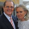 Roger Moore et sa quatrième femme, Cristina Tholstrup, en juillet 2012.
