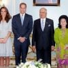 Le prince William et Catherine ont été accueillis par le premier ministre Najib Tun Razak et sa femme Rosmah Mansor au Seri Perdana à Putrajaya lors de leur arrivée en Malaisie le 13 septembre 2012