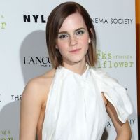 Emma Watson : Une princesse qui n'a pas peur de dévoiler sa poitrine