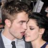Robert Pattinson et Kristen Stewart à Los Angeles, le 14 novembre 2011.