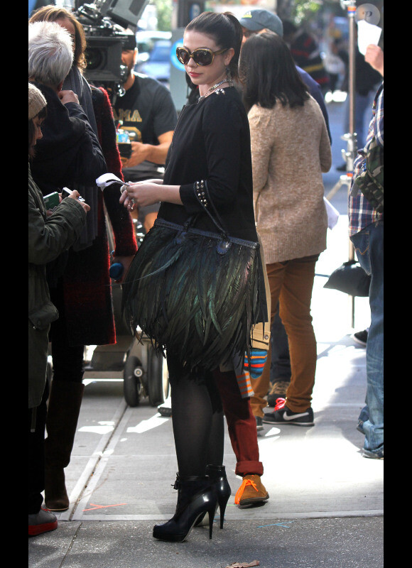 Michelle Trachtenberg et Penn Badgley sur le tournage de Gossip Girl, à New York, le 24 septembre 2012