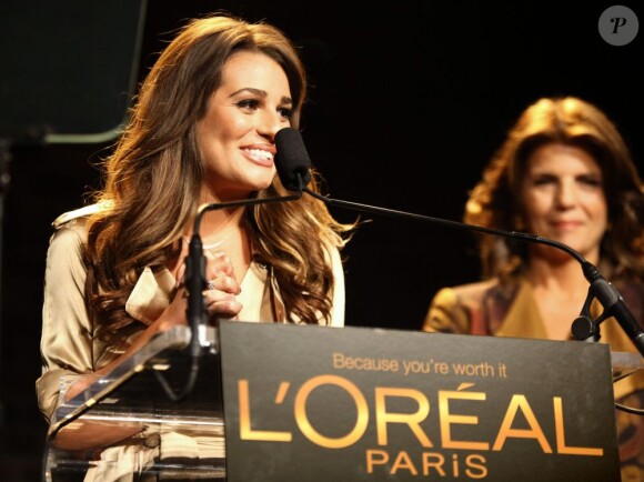 Exclusif - Lea Michele, officiellement présentée comme la nouvelle ambassadrice L'Oréal Paris par la présidente Karen Fondu. New York, le 24 septembre 2012.