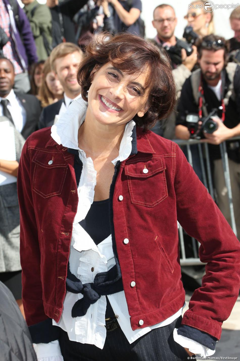La pétillante Inès de la Fressange au défilé Dior à Paris le 28 ...