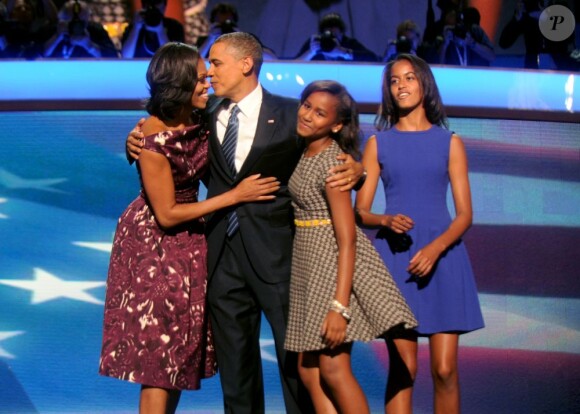 Barack et Michelle Obama et leurs filles Malia et Sasha lors de la convention démocratique de Charlotte le 6 septembre 2012