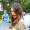Kim Kardashian sortait le grand jeu pour retrouver son chéri Kanye West. Même la pluie n'est pas parvenue à fausser ses plans ! Miami, le 8 octobre 2012.