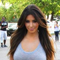 Kim Kardashian : Kanye West, plein d'idées de mariage, la rejoint à Miami