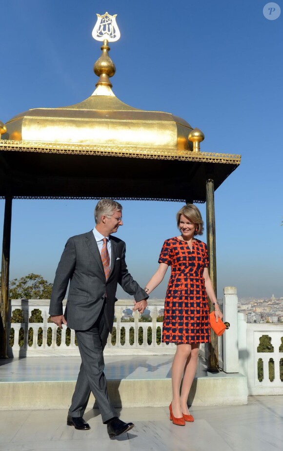 Le prince Philippe et la princesse Mathilde de Belgique au palais ottoman Topkapi le 16 octobre lors de leur visite officielle en Turquie, du 15 au 19 octobre 2012.