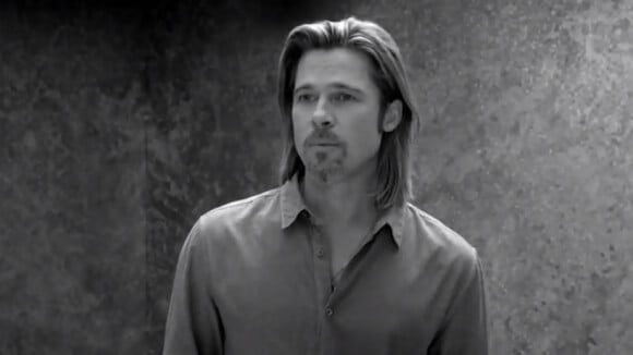 Photo : Capture écran du nouveau spot publicitaire Chanel N°5 dont Brad Pitt  est l'ambassadeur et dans lequel on peut voir une femme brune qui fait  penser à Angelina Jolie. - Purepeople