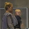 Kate Hudson arrive à Paris avec ses fils Ryder et Bingham. Aéroport Paris Charles de Gaulles, le 18 octobre 2012