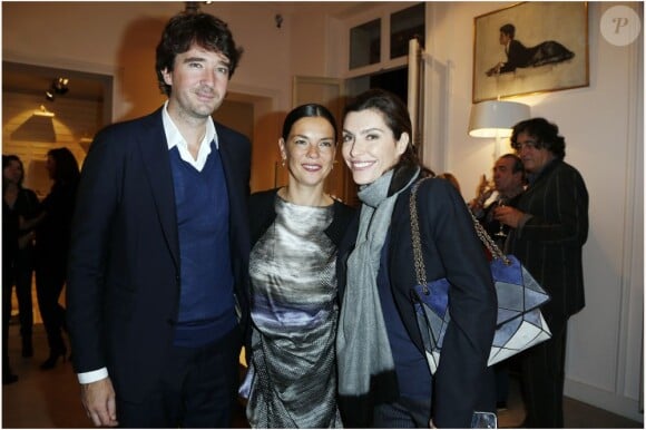 Antoine Arnault, Sabine Brunner et Daphné Roulier à la présentation de la collection Prismick de Roger Vivier, à Paris le 18 octobre 2012.