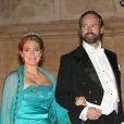 Le Comte et la Comtesse Christian de Lannoy, frère de la mariée - Arrivée des invités au dîner de gala organisé au Palais Grand-Ducal, à l'occasion du mariage du prince Guillaume de Luxembourg et la comtesse Stéphanie de Lannoy à Luxembourg, le 19 octobre 2012.