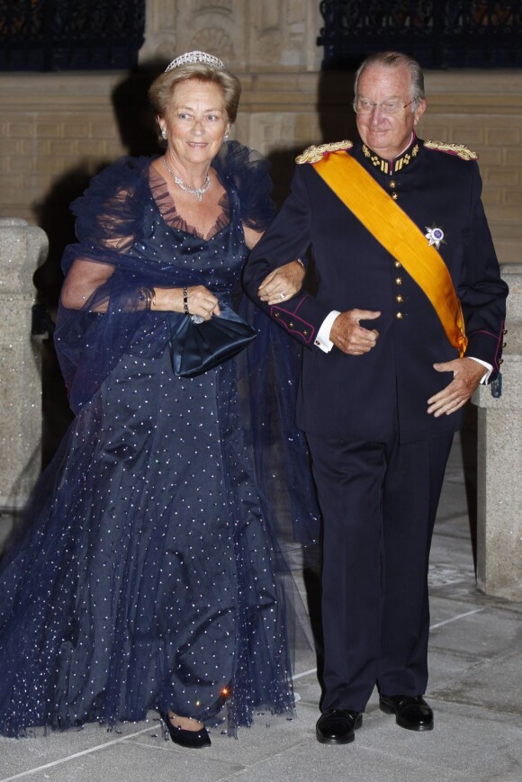 La reine Paola et le roi Albert II de Belgique - Arrivée des invités au dîner de gala organisé au Palais Grand-Ducal, à l'occasion du mariage du prince Guillaume de Luxembourg et la comtesse Stéphanie de Lannoy à Luxembourg, le 19 octobre 2012.