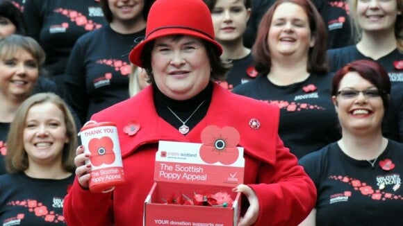 Susan Boyle : Reine des coquelicots pour le Poppy Appeal