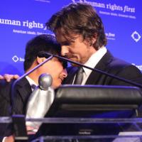 Christian Bale : Les larmes de Batman face à un activiste chinois