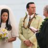 Jon Hamm et une mystérieuse mariée sur le tournage de la saison 6 de Mad Men, à Hawaï, le 24 octobre 2012.