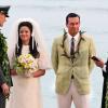 Jon Hamm et une mystérieuse mariée sur le tournage de la saison 6 de Mad Men, à Hawaï, le 24 octobre 2012.