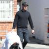 Drew Barrymore, son mari Will Kopelman et leur fille Olive dans les rues de Los Angeles, le 25 octobre 2012.