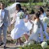 Jean-Luc Delarue et Anissa au sommet du bonheur le jour de leur mariage le 12 mai 2012 à Sauzon.
