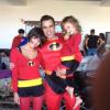 Jessica Alba a posté sur Twitter une photo de son mari Cash Warren et de sa fille Honor Marie déguisés en Les Indestructibles pour la fête d'Halloween de Gwen Stefani, le 27 octobre 2012.