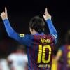 Lionel Messi lors du match entre le FC Barcelone et Grenade au Camp Nou le 20 mars 2012, égalisant le record du meilleur buteur du club, Cesar, avec 232 réalisations