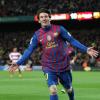 Lionel Messi lors du match entre le FC Barcelone et Grenade au Camp Nou le 20 mars 2012, égalisant le record du meilleur buteur du club, Cesar, avec 232 réalisations