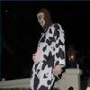 Sacha Baron Cohen déguisé en une espèce de vache-singe, se rend à une soirée Halloween, à Beverly Hills, le 29 octobre 2012