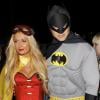 Paris Hilton et son petit ami River Viiperi à la soirée d'Halloween de Rihanna le 31 octobre 2012 à West Hollywood
