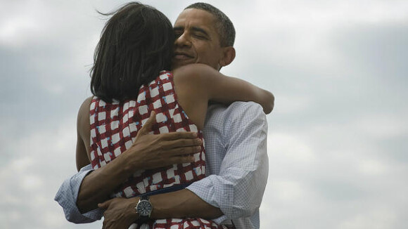 Barack et Michelle Obama : Leur photo cartonne sur Facebook et Twitter