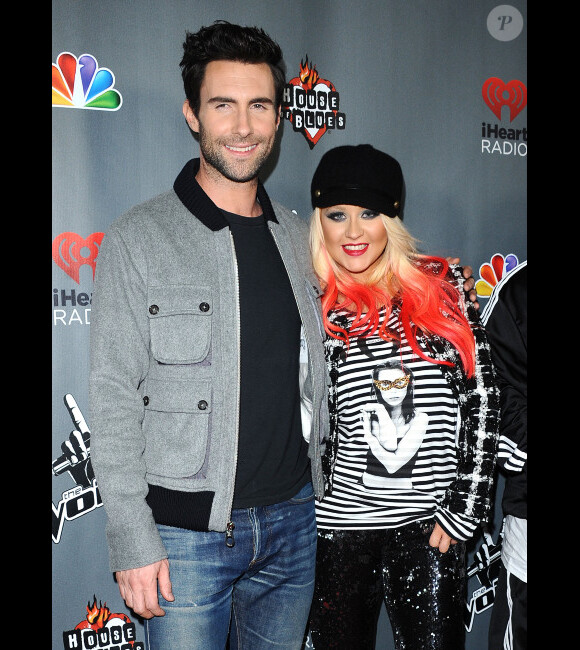 Christina Aguilera et Adam Levine sur le tapis rouge de 'The Voice' saison 3 à Los Angeles, le 8 novembre 2012.
