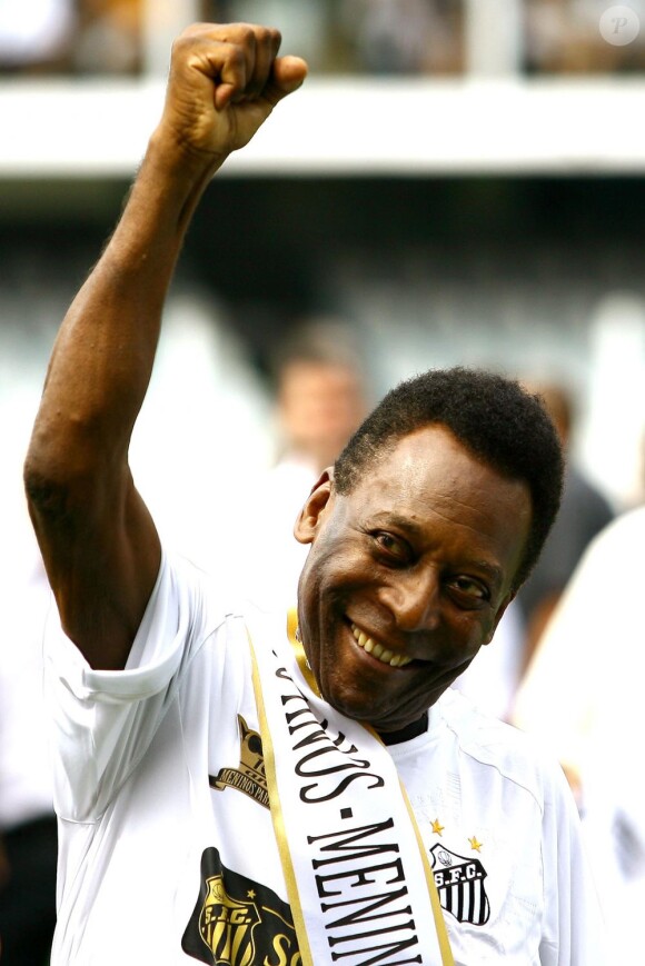 Pelé à Santos, le 14 avril 2012.