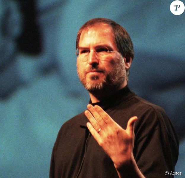 En 1998, Steve Jobs présente iMac dans une très fameuse keynote à l'Apple Expo de Paris.
